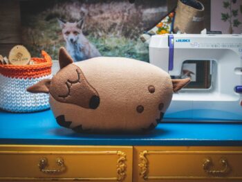 halszka-rekodzielo-artystyczne-pluszaki-poduszki-liski-lisekzlasu-6